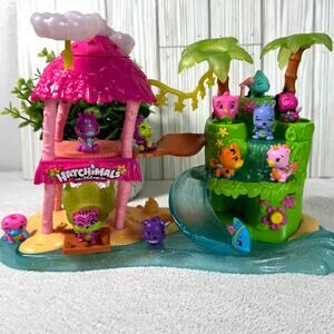 Tropical Rainforest Playset 12 Hatchimals Child's Musical Toy